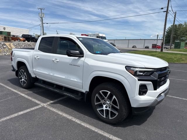 Used 2023 Chevrolet Colorado Z71 w/ Z71 Convenience Package 2 image 6