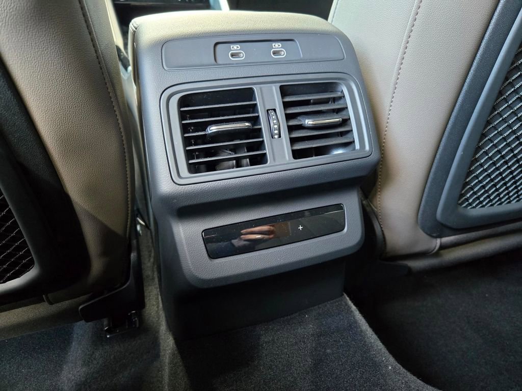 New 2025 Audi Q5 Premium Plus AWD/4WD image 11