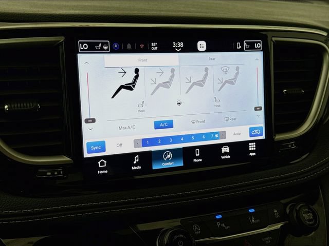 Used 2026 Chrysler Pacifica Select AWD/4WD image 15