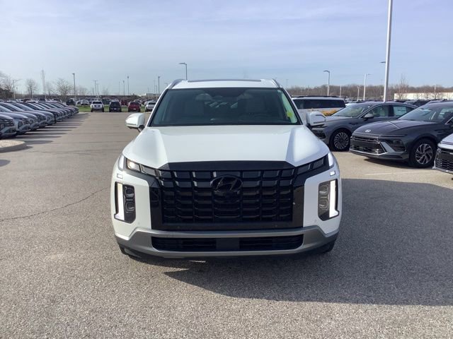 Used 2023 Hyundai Palisade SEL w/ Cargo Package image 2