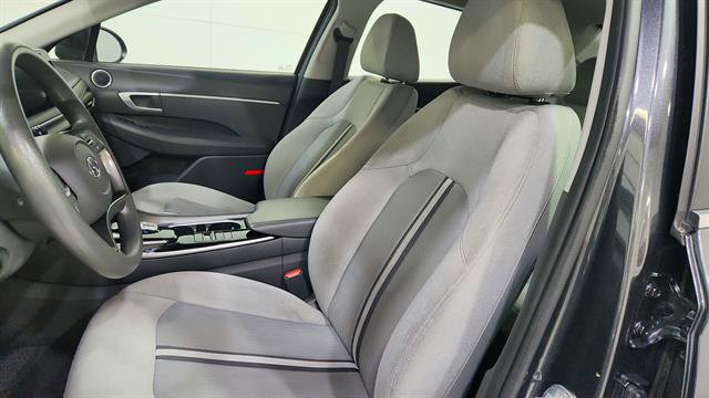 Used 2022 Hyundai Sonata SE image 12