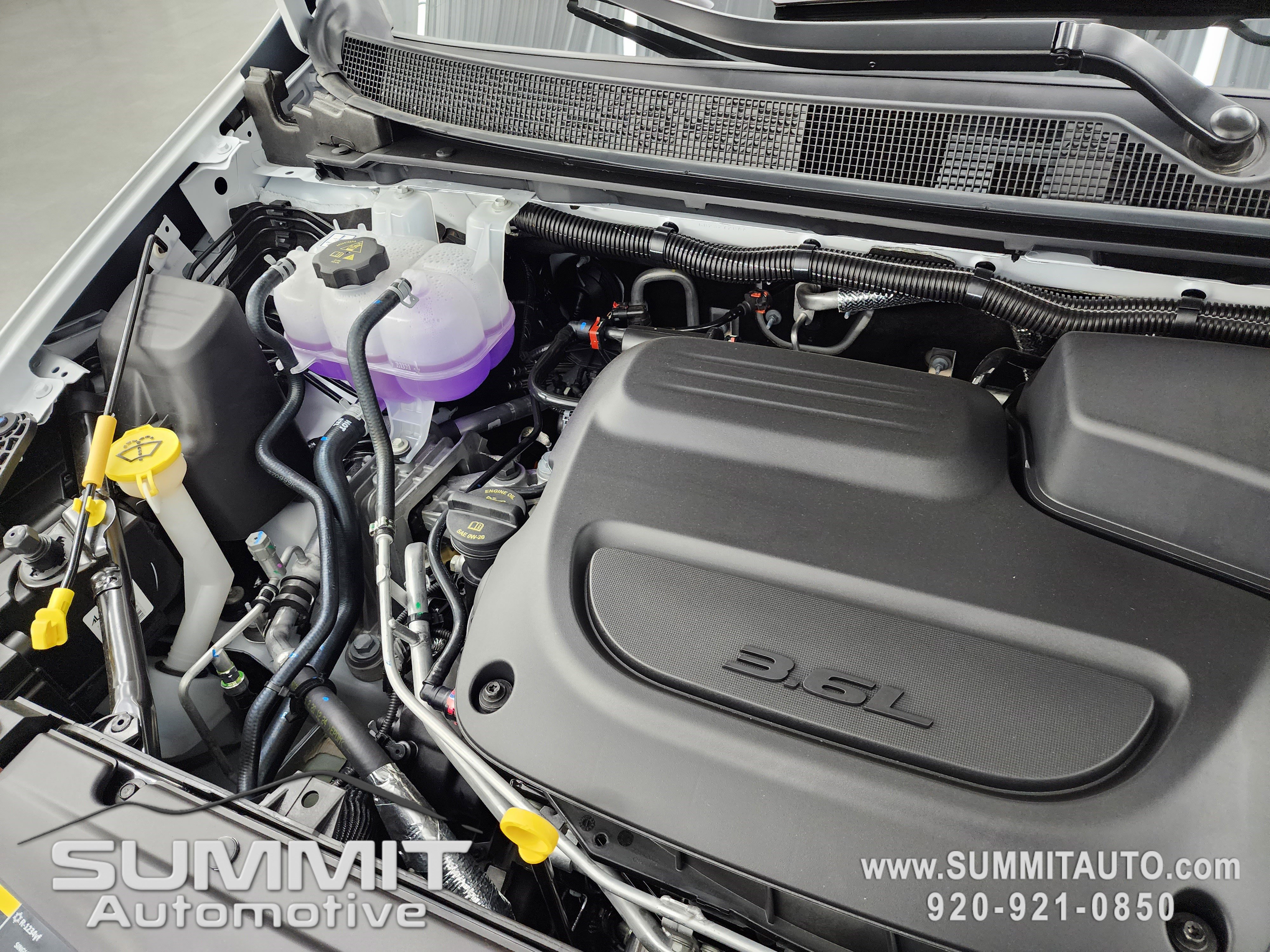 New 2026 Chrysler Pacifica Select FWD image 24