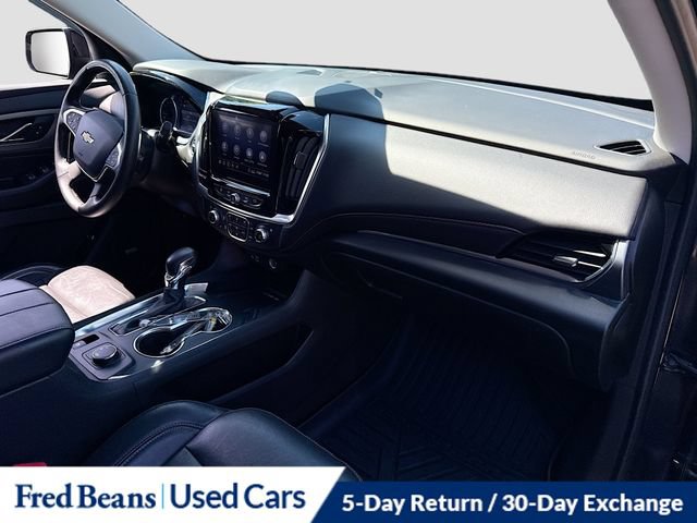 Used 2021 Chevrolet Traverse Premier w/ Redline Edition AWD/4WD image 38