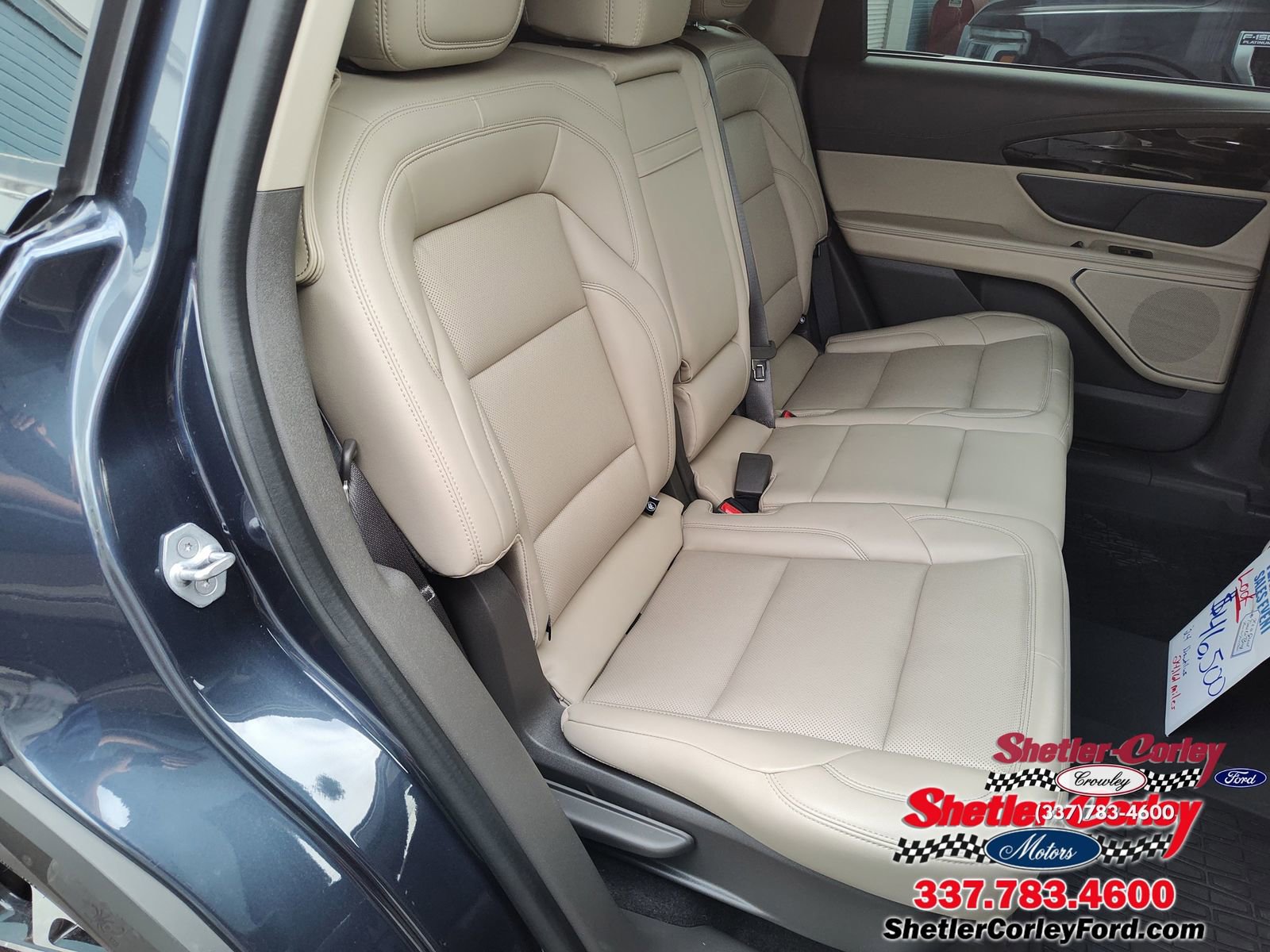 Used 2024 Lincoln Nautilus Premier image 28