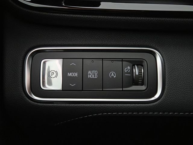 New 2026 Buick Enclave Sport Touring w/ LPO, Floor Liner Package image 11