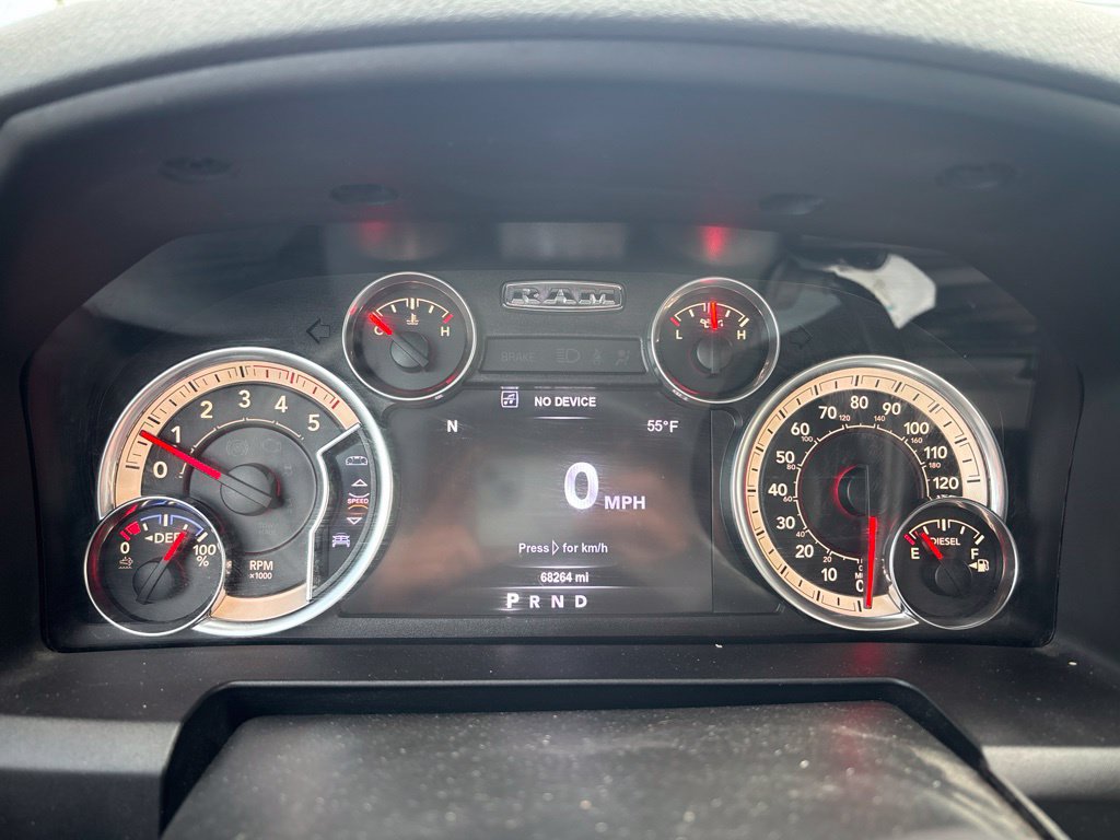 Used 2017 RAM 2500 Big Horn w/ Sport Appearance Group AWD/4WD image 9