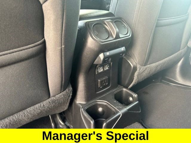 Used 2021 Jeep Wrangler Unlimited Sahara AWD/4WD image 29