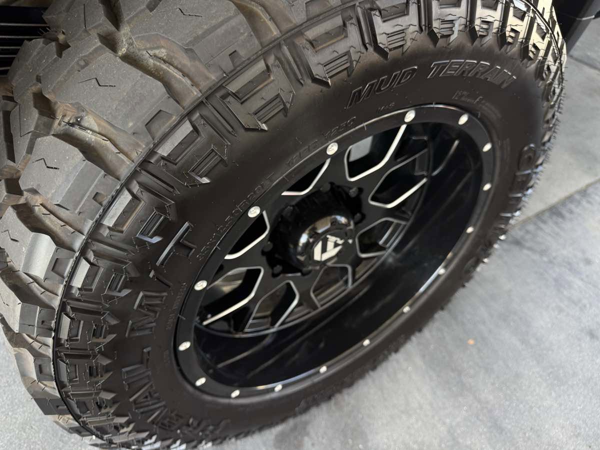 Used 2022 Chevrolet Silverado 3500 LTZ w/ LTZ Plus Package image 29