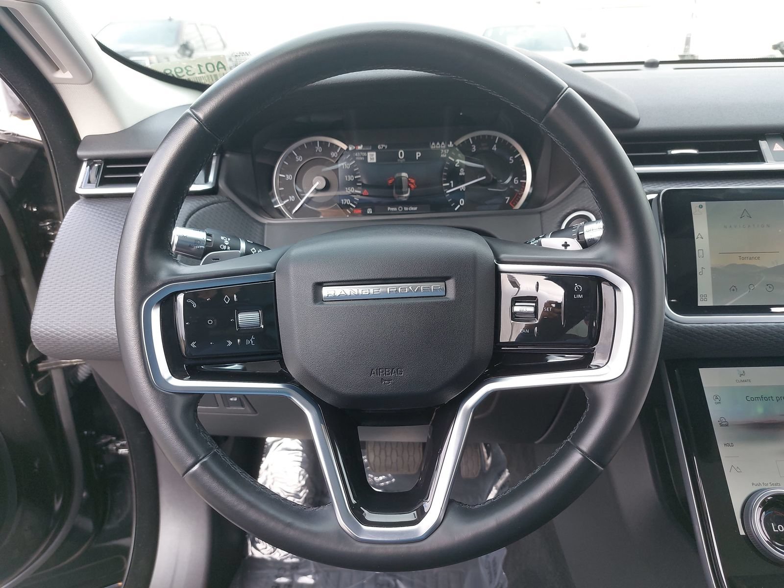 Used 2022 Land Rover Range Rover Velar S AWD/4WD image 18