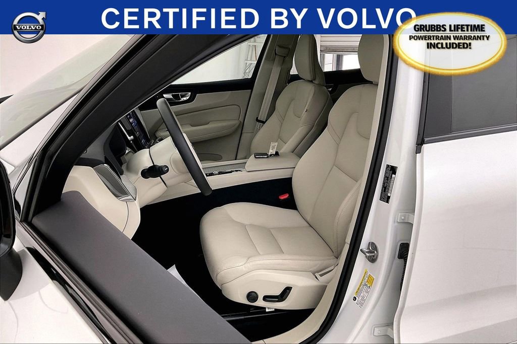 Used 2025 Volvo XC60 T8 Plus w/ Protection Package Premier image 34