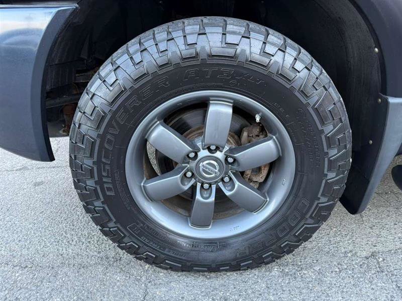 Used 2015 Nissan Titan PRO-4X w/ Pro-4x Luxury Package AWD/4WD image 15