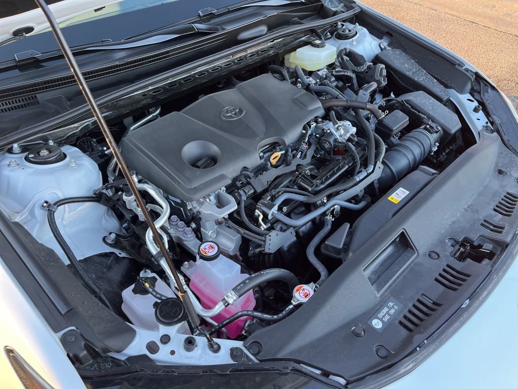 Used 2025 Toyota Camry XLE w/ Premium Package image 11