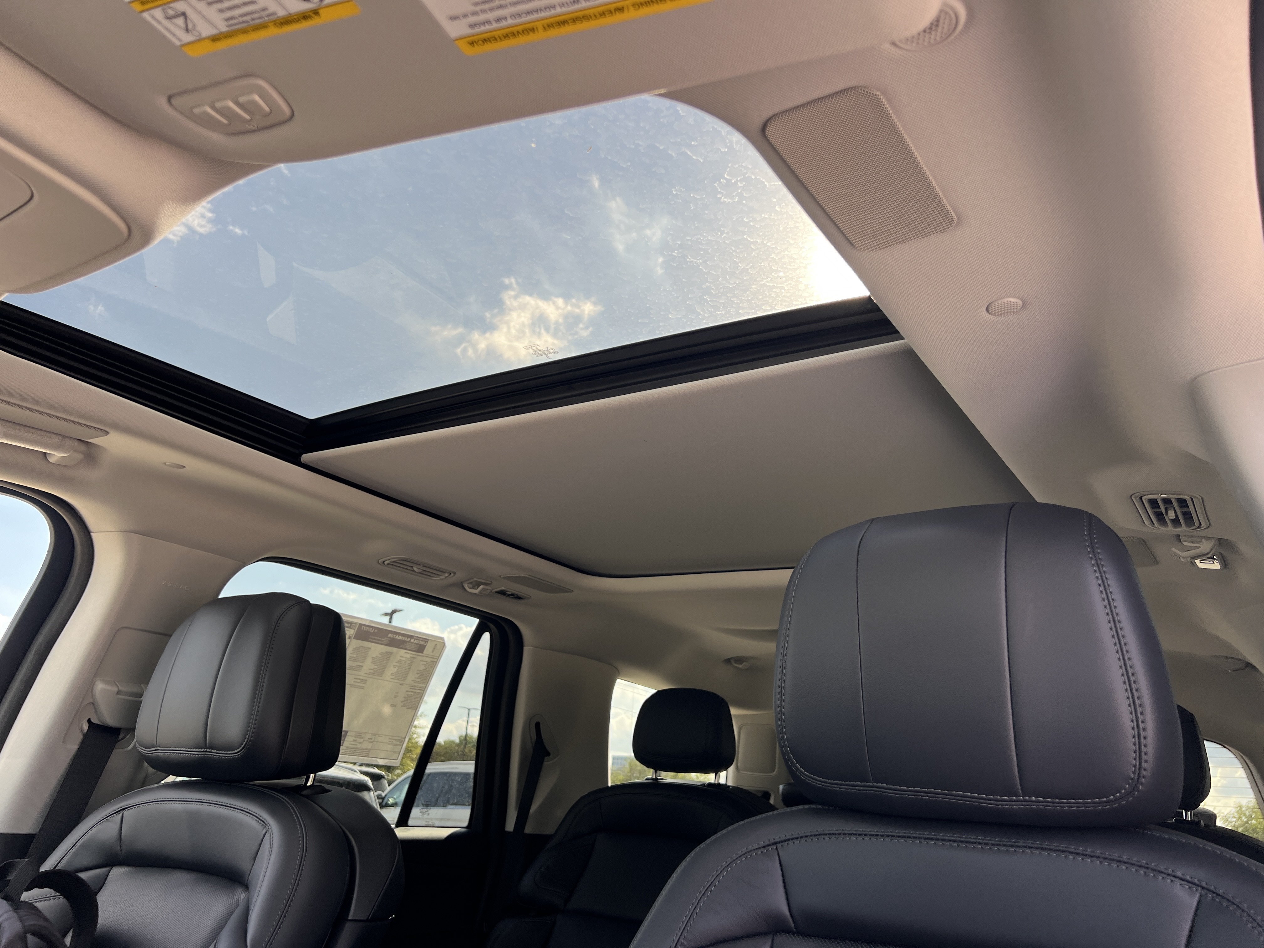 New 2027 Lincoln Navigator Reserve AWD/4WD image 24