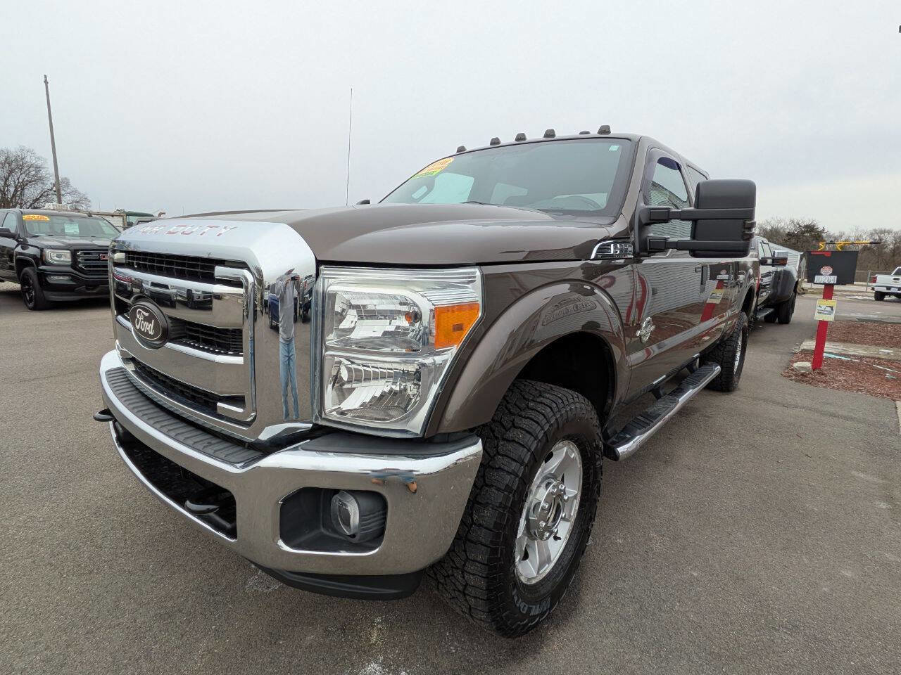Used 2016 Ford F350 XLT w/ XLT Value Package image 2