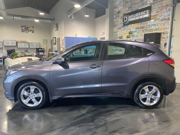 Used 2016 Honda HR-V LX image 4