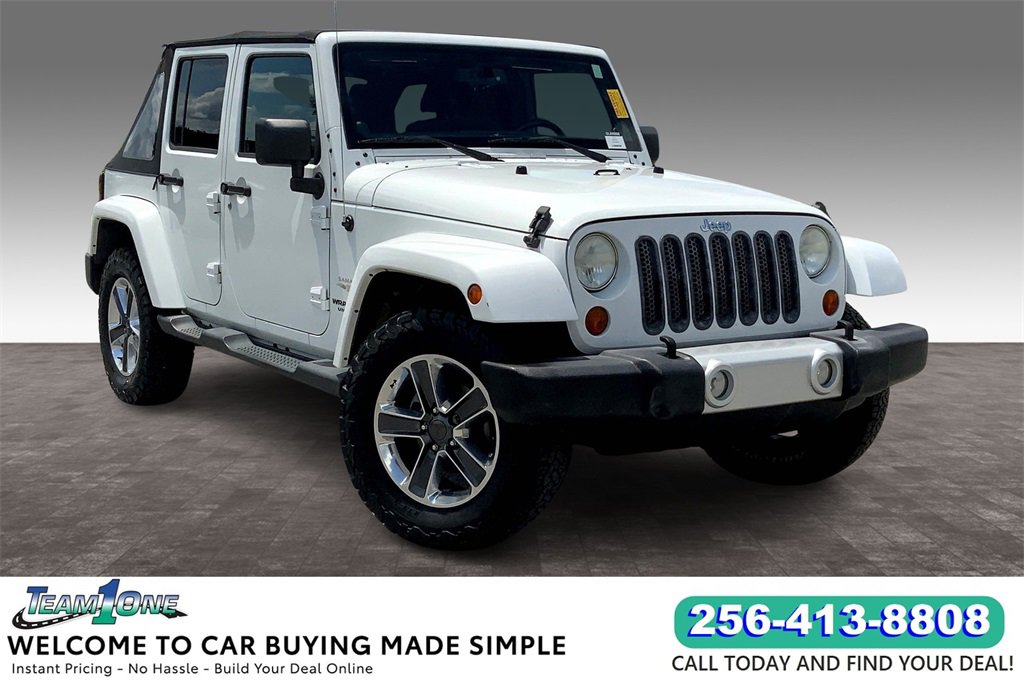 Used 2013 Jeep Wrangler Unlimited Sahara w/ Connectivity Group