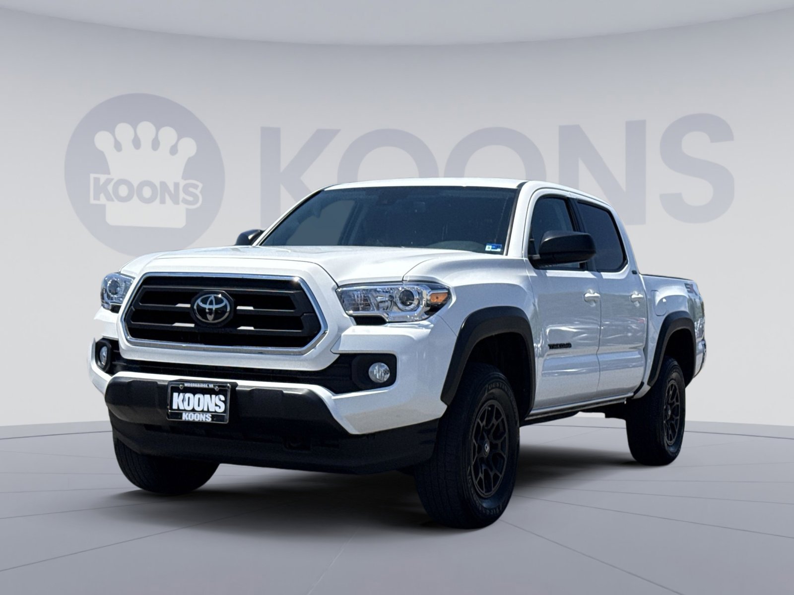 Used 2023 Toyota Tacoma SR5 w/ SX Package RWD image 1