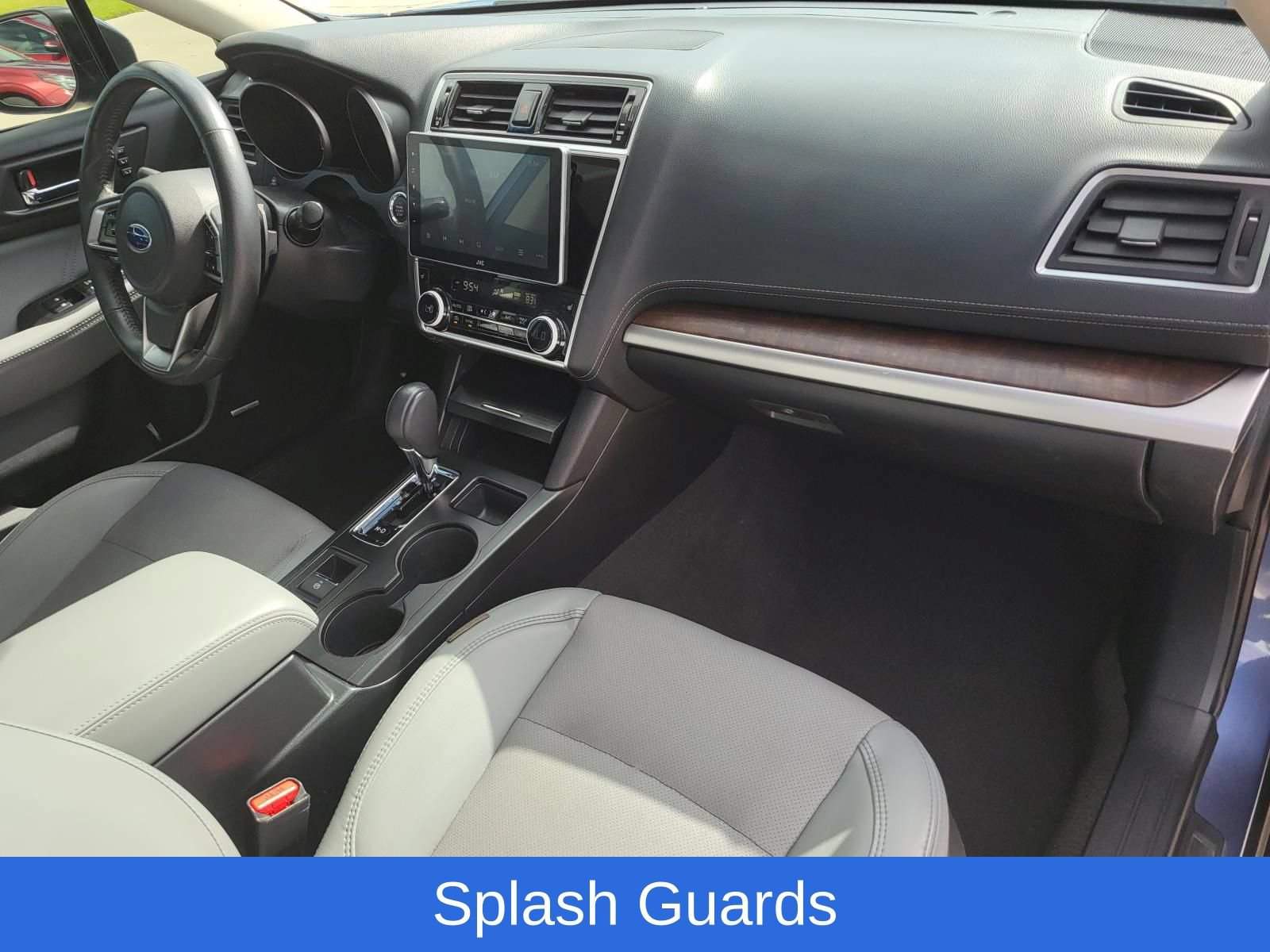 Used 2018 Subaru Outback 3.6R Limited AWD/4WD image 9