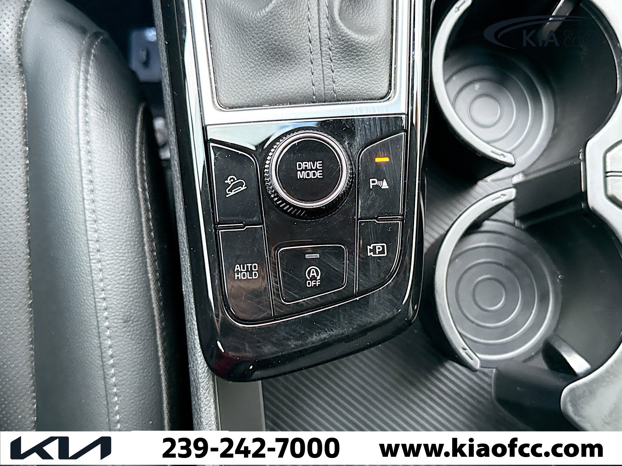 Used 2025 Kia Sportage EX image 26