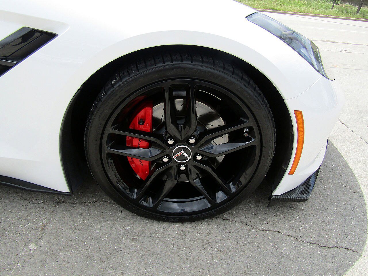 Used 2015 Chevrolet Corvette Stingray Convertible w/ 3LT Preferred Equipment Group RWD image 25