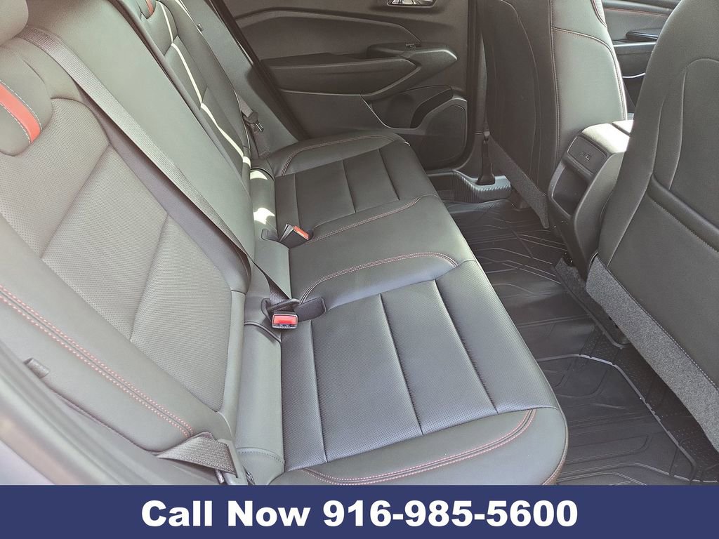 New 2026 Chevrolet Trax RS w/ Sunroof Package image 31
