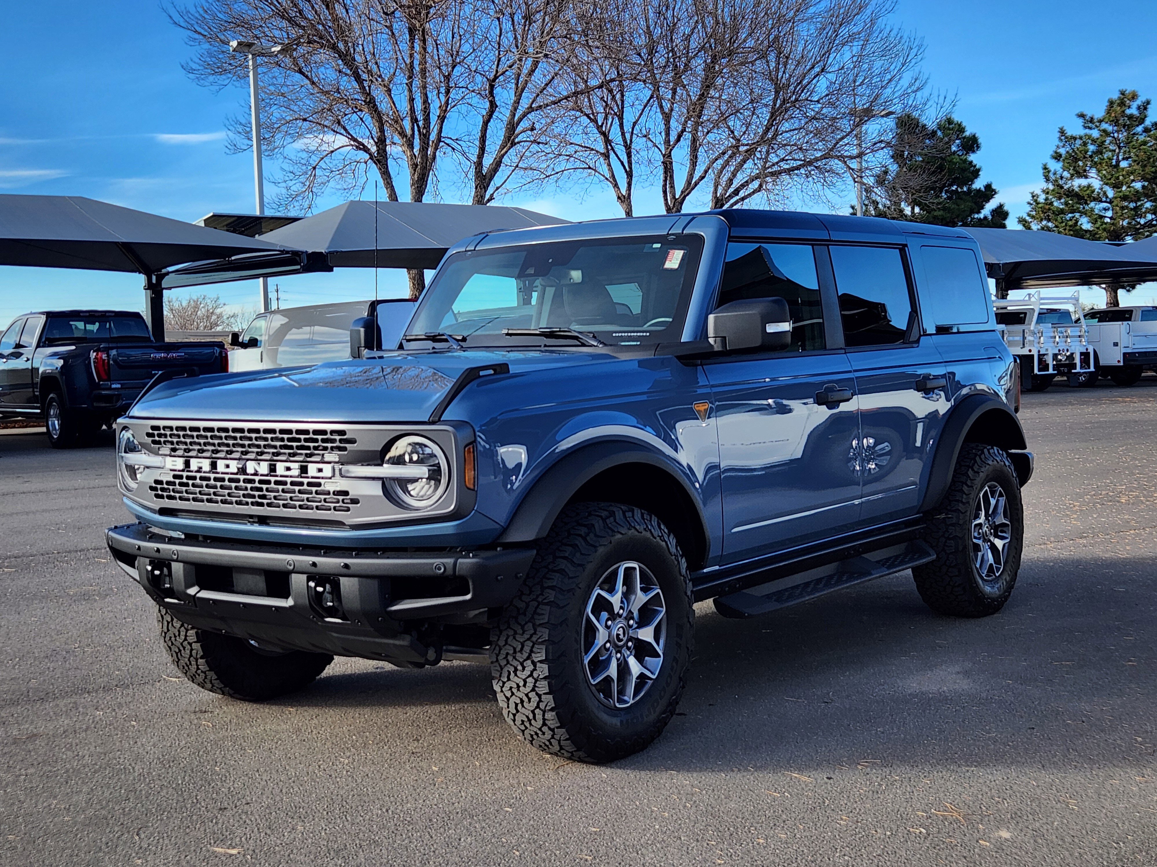 Used 2024 Ford Bronco Badlands image 4