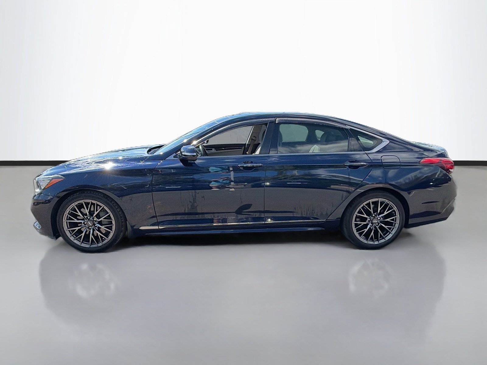 Used 2020 Genesis G80 3.8 w/ Sport Package 02 RWD image 8