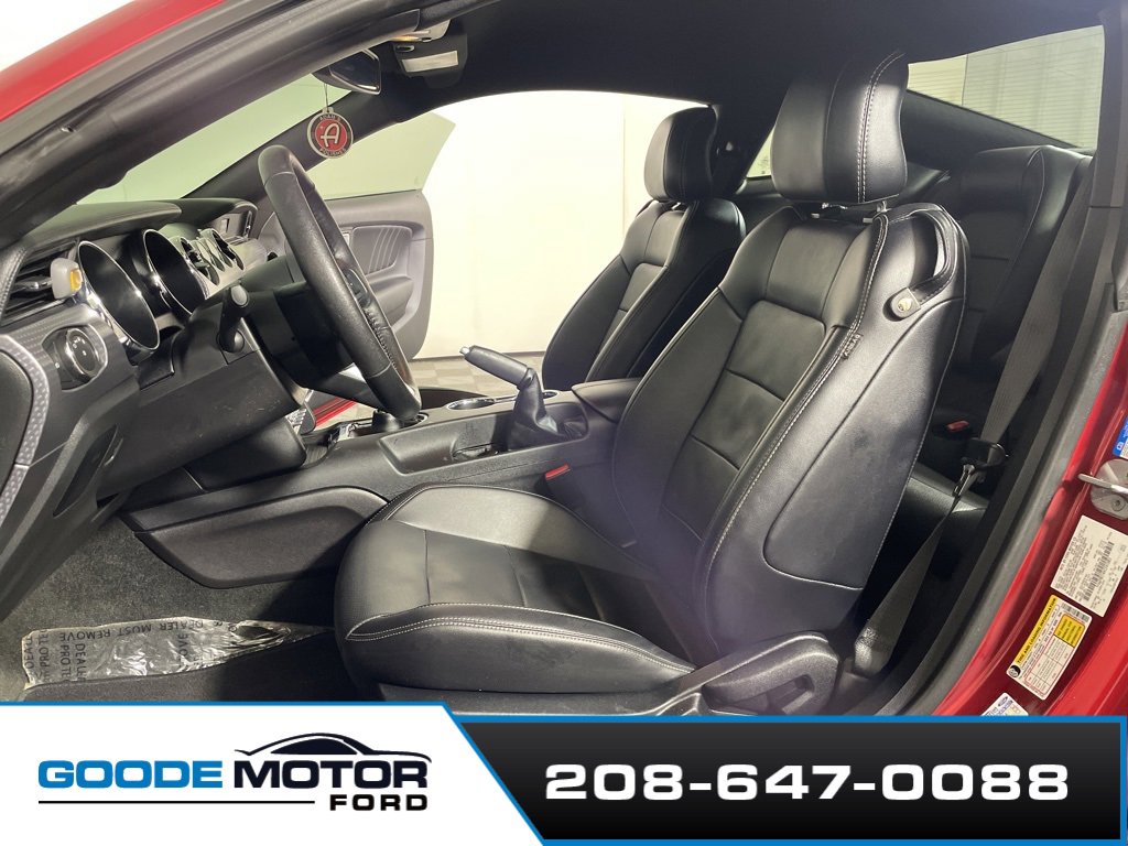 Used 2017 Ford Mustang GT Premium w/ GT Performance Package image 10