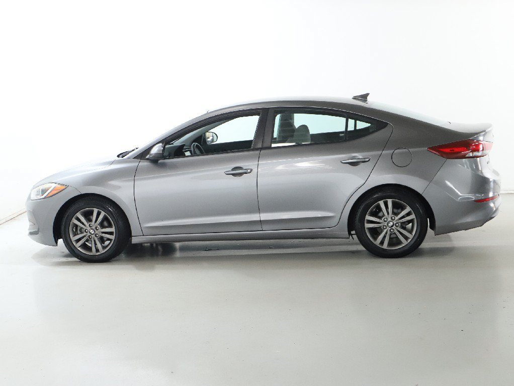 Used 2018 Hyundai Elantra SEL FWD image 39