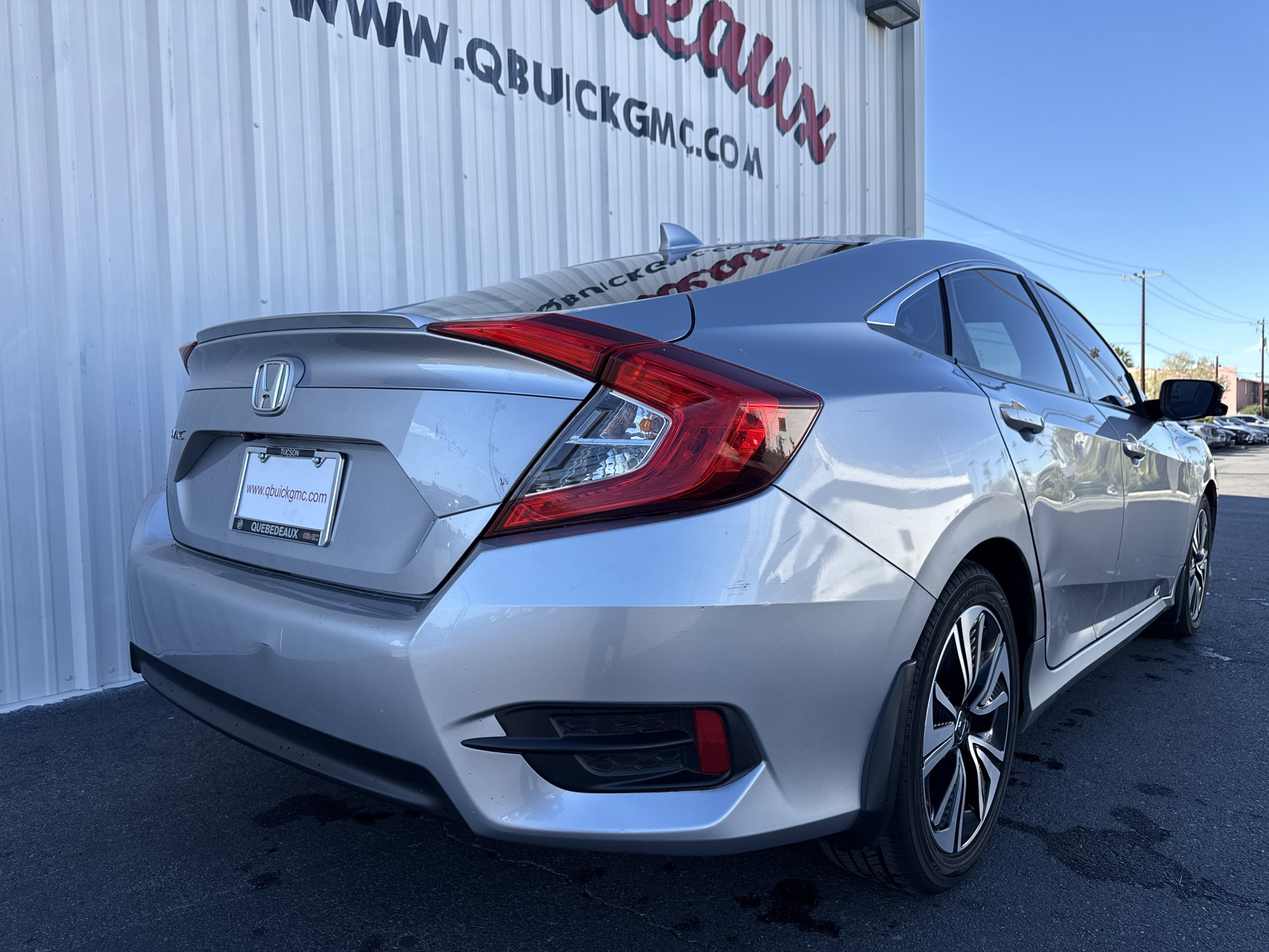Used 2017 Honda Civic EX-T image 33