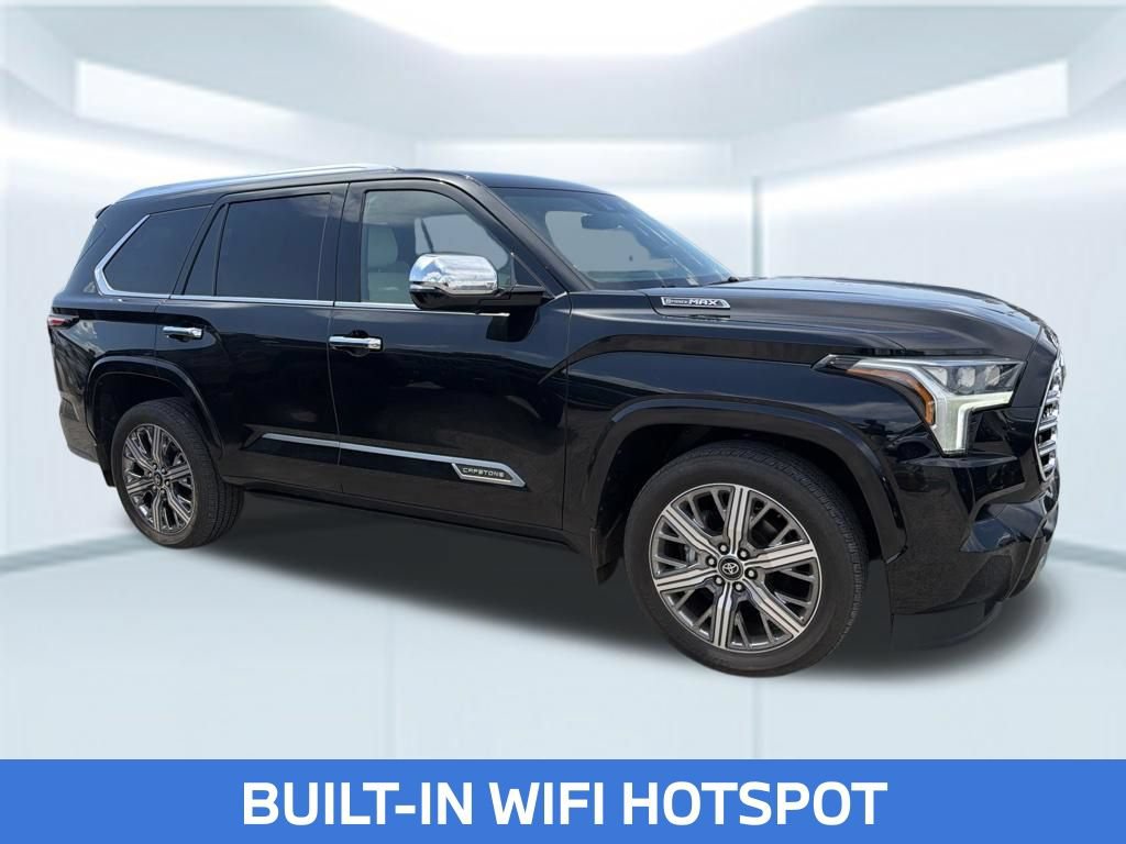 Used 2025 Toyota Sequoia Capstone AWD/4WD image 5