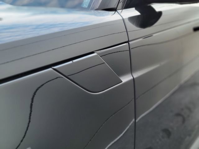 Used 2025 Land Rover Range Rover Sport SE image 39