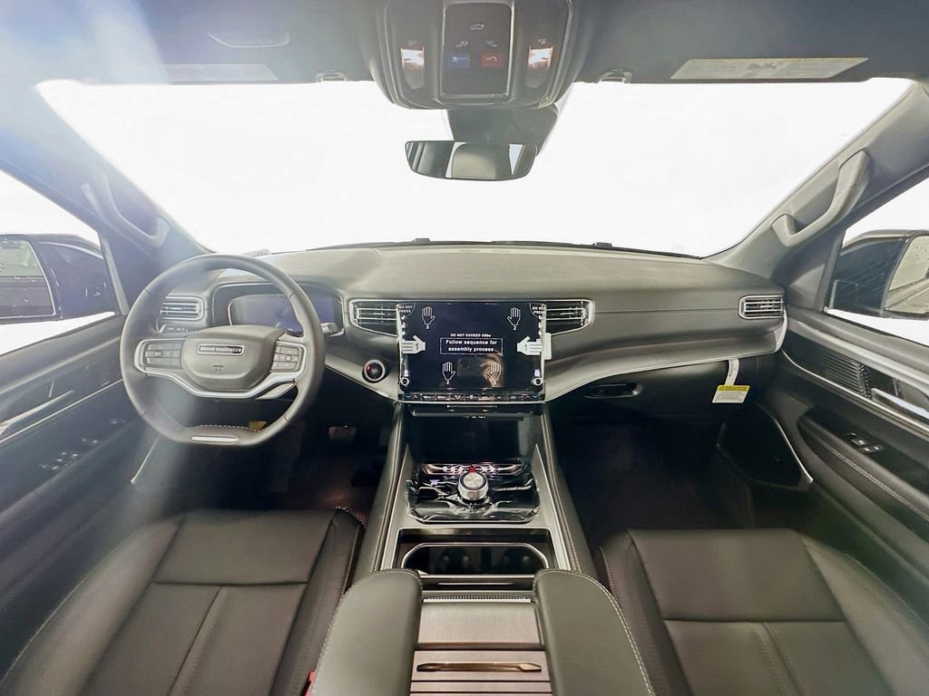 New 2026 Jeep Grand Wagoneer 4WD image 9