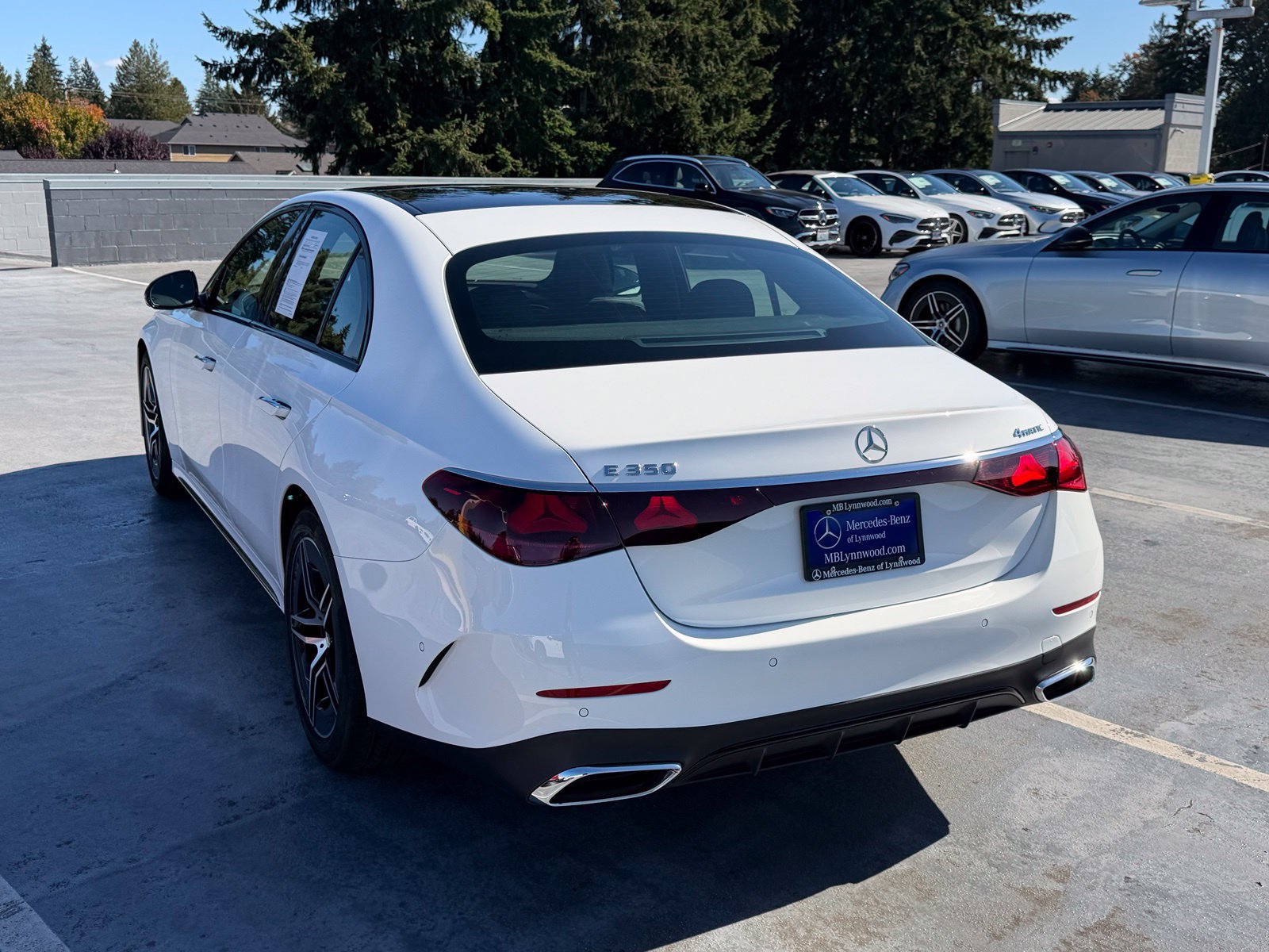 Used 2026 Mercedes-Benz E 350 4MATIC Sedan image 8
