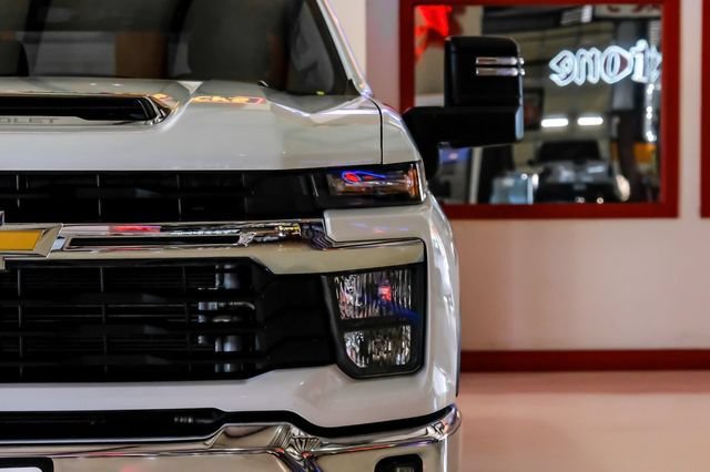 Used 2026 Chevrolet Silverado 2500 LT AWD/4WD image 51