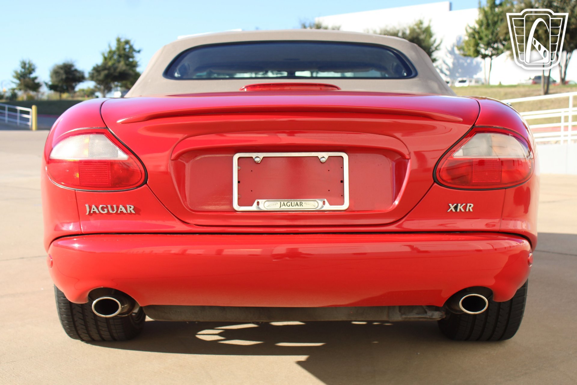 Used 2000 Jaguar XK8 Convertible image 13