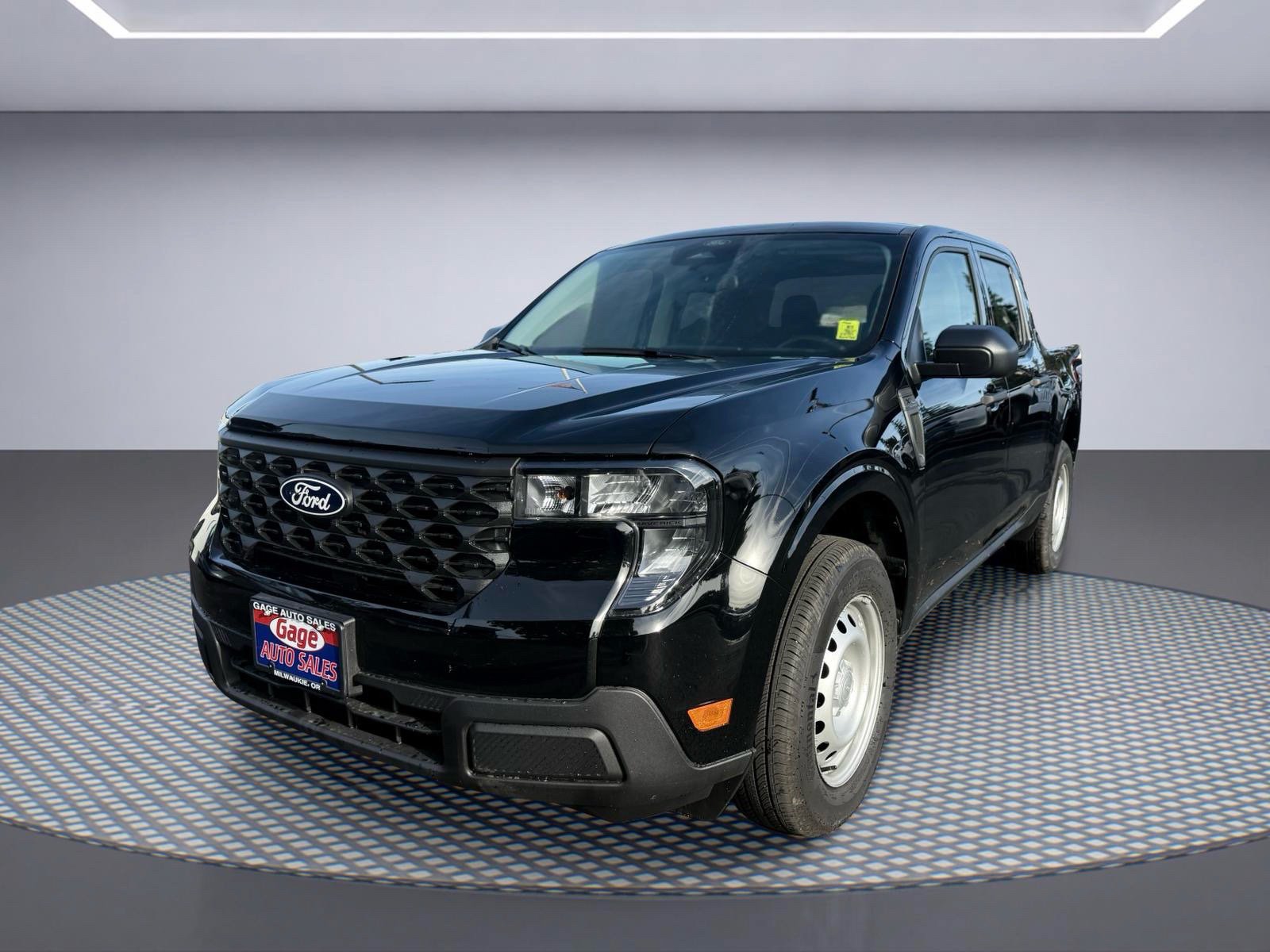 Used 2026 Ford Maverick XL w/ Equipment Group 101A AWD/4WD image 2