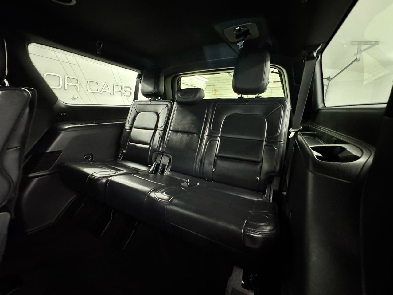 Used 2023 Lincoln Navigator L Reserve AWD/4WD image 16