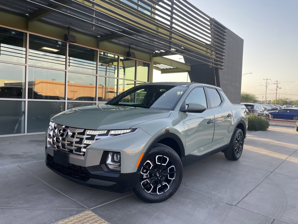 Used 2023 Hyundai Santa Cruz SEL image 1