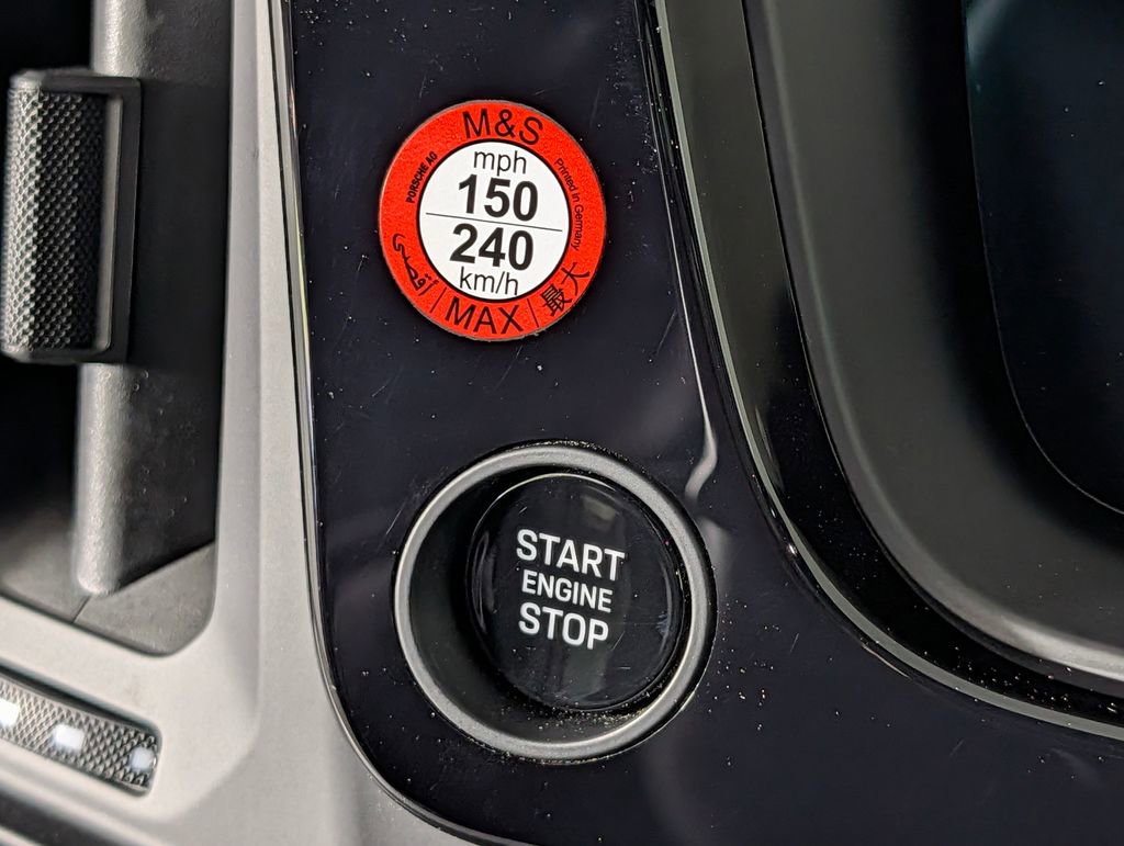 Certified 2025 Porsche Cayenne image 33