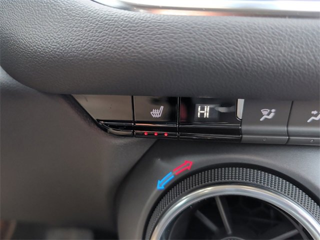 Used 2024 Chevrolet Blazer LT w/ Convenience Package image 30