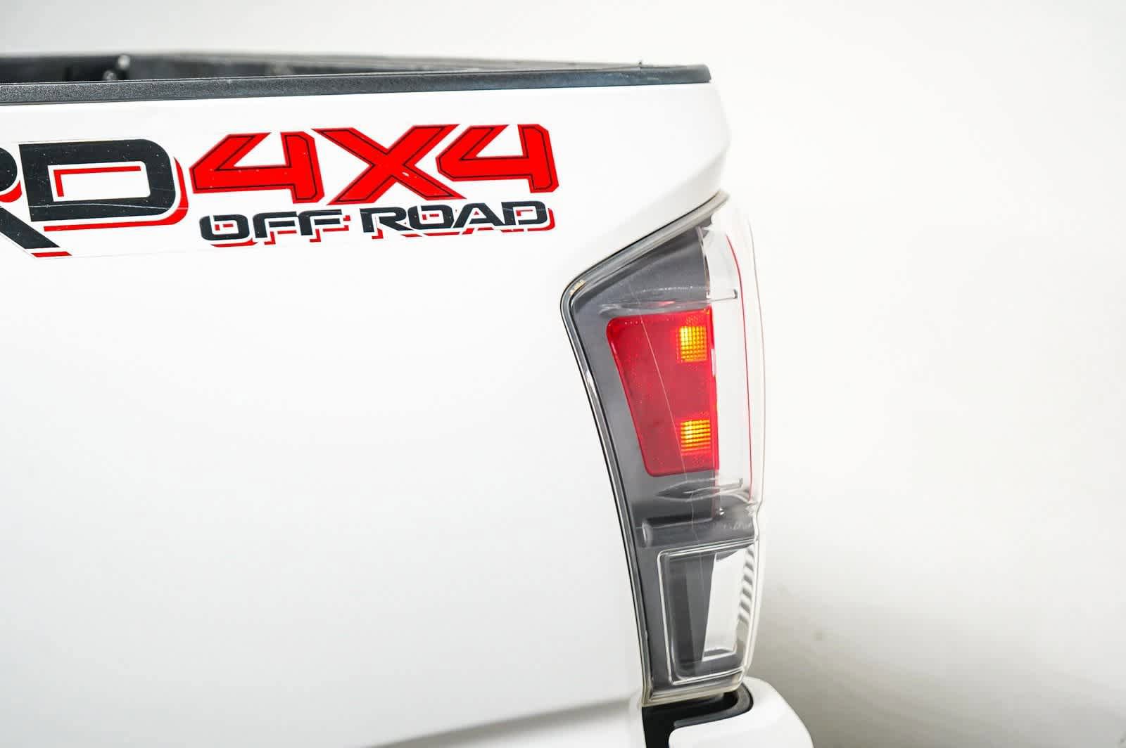 Used 2020 Toyota Tacoma TRD Off-Road w/ Technology Package AWD/4WD image 5