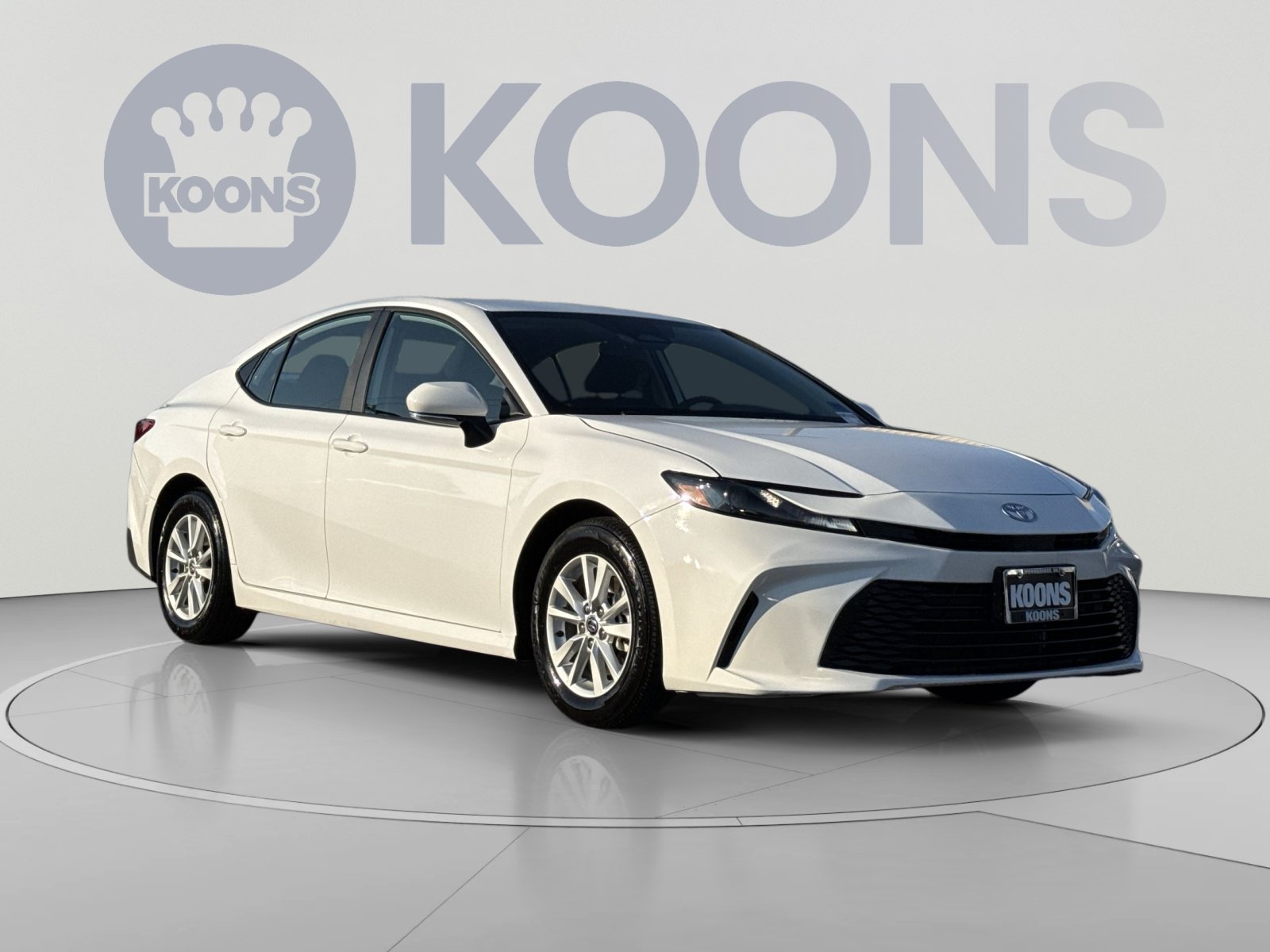 Used 2026 Toyota Camry LE FWD image 10