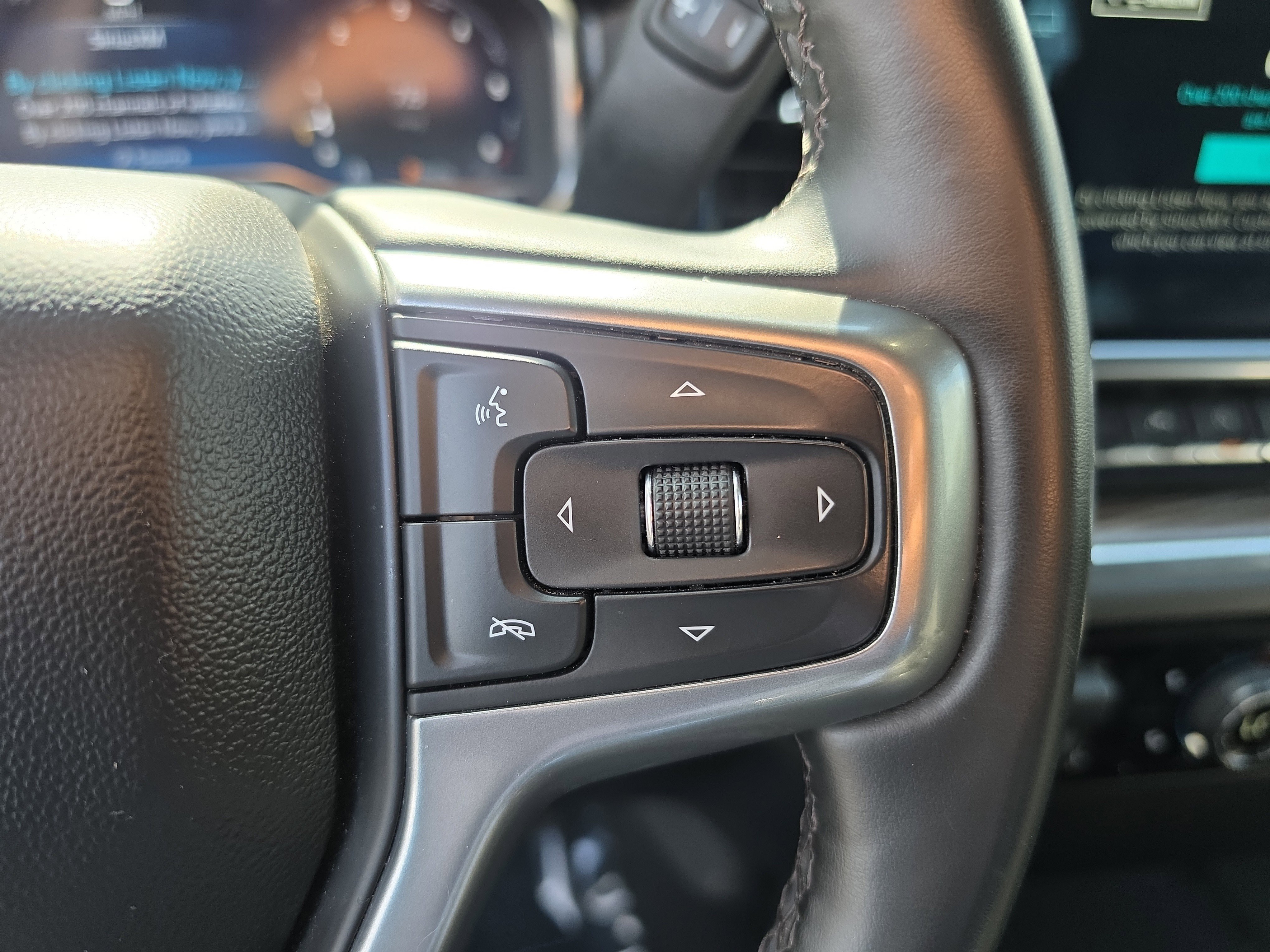 Certified 2025 Chevrolet Silverado 1500 LT RWD image 21