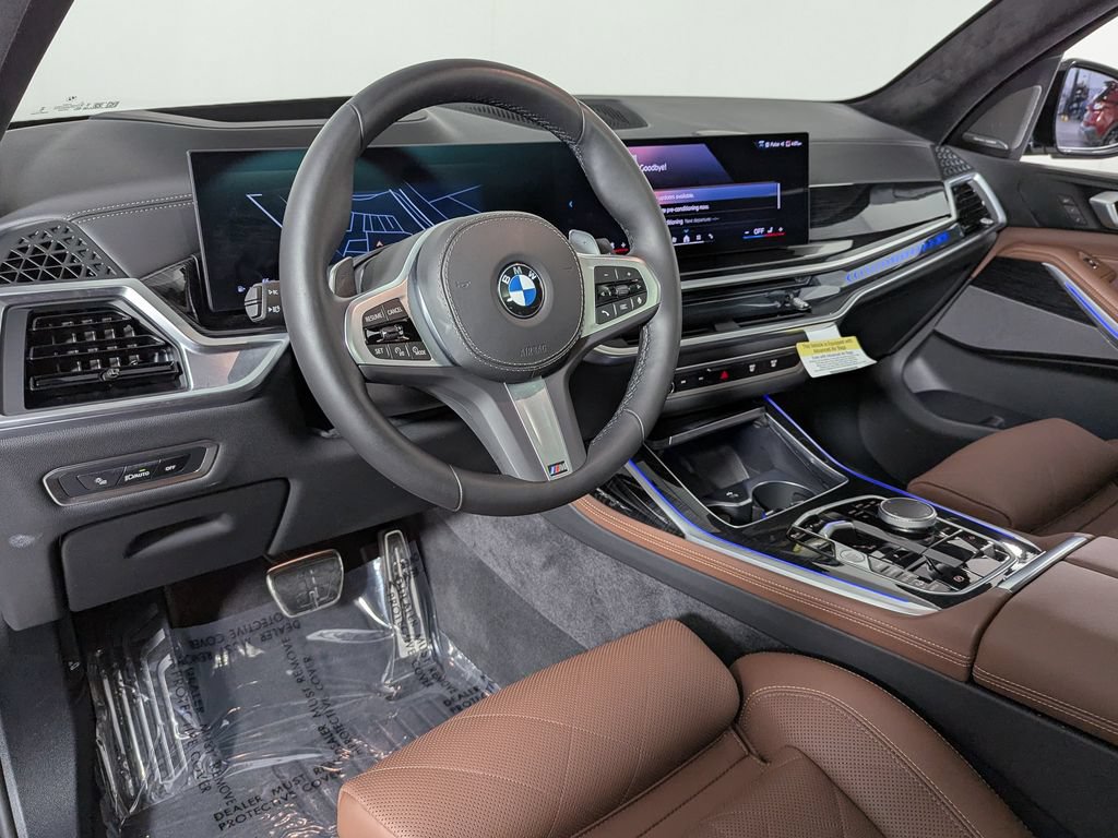 Used 2026 BMW X7 xDrive40i w/ M Sport Package AWD/4WD image 18