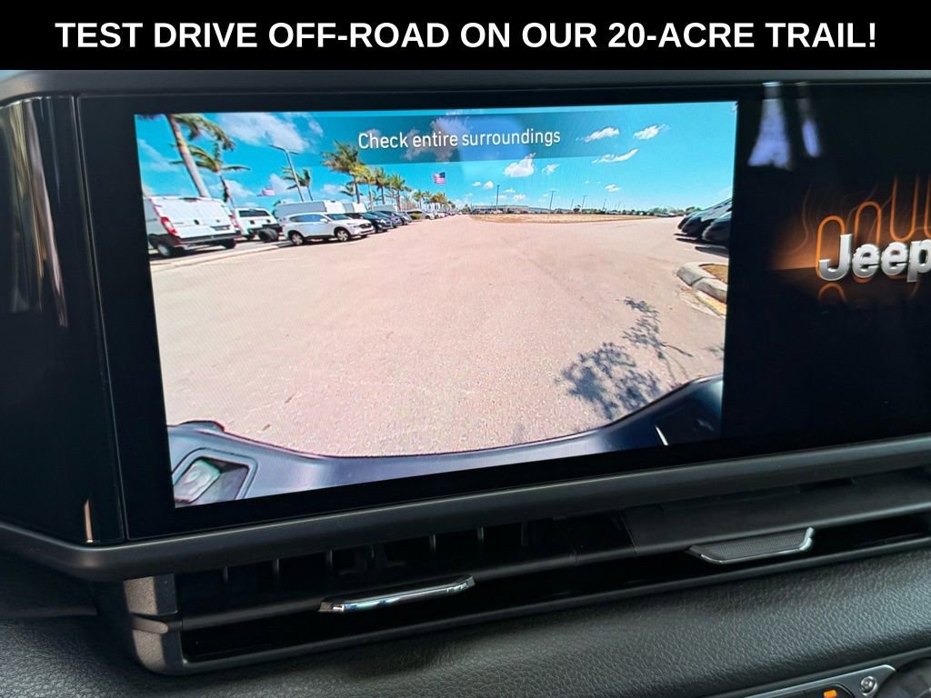 New 2026 Jeep Gladiator Sport image 13