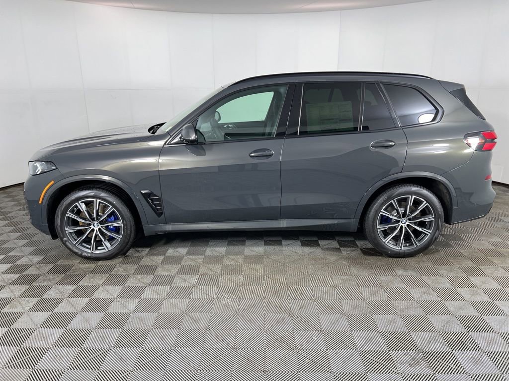 New 2026 BMW X5 xDrive40i w/ M Sport Package image 4