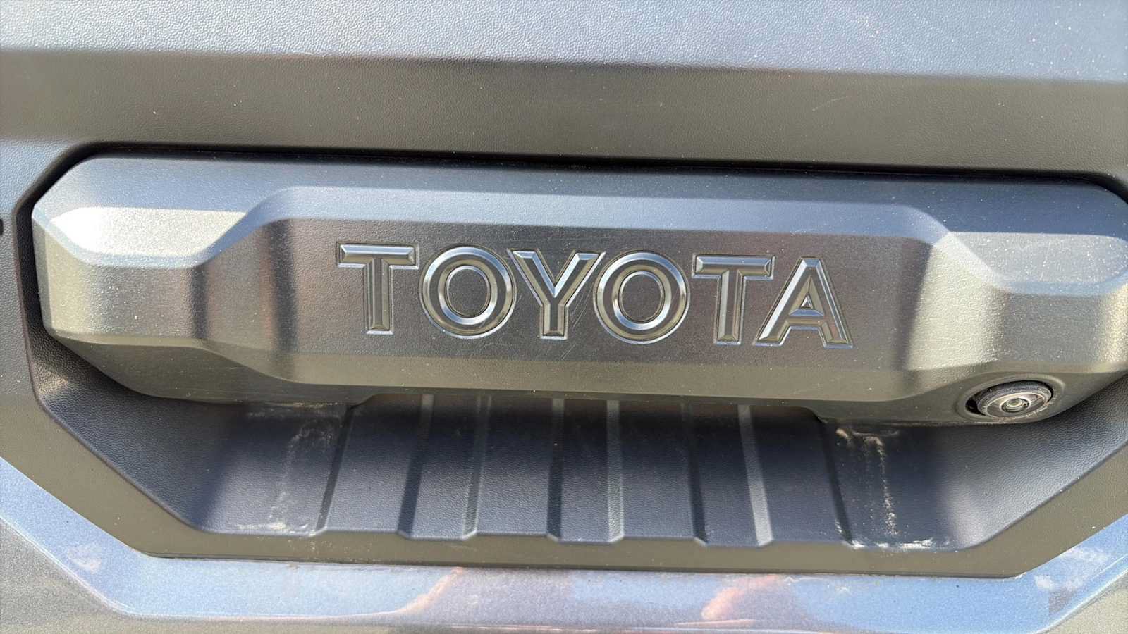 Used 2024 Toyota Tundra SR5 w/ SR5 Convenience Package AWD/4WD image 29