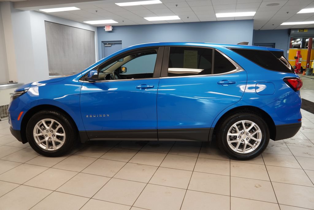 Certified 2024 Chevrolet Equinox LT w/ LPO, Floor Liner Package FWD image 2