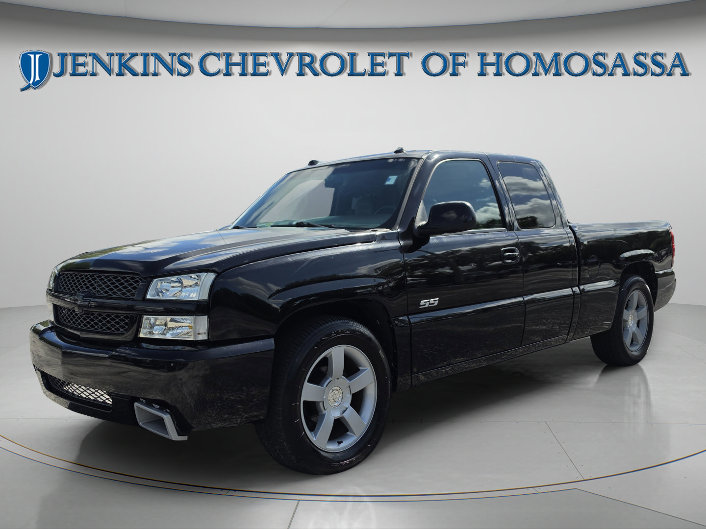 Used 2004 Chevrolet Silverado 1500 SS AWD/4WD image 10